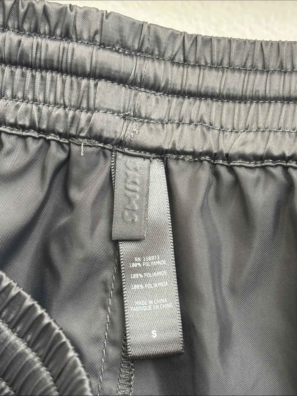 SKIMS size small utility sports shorts